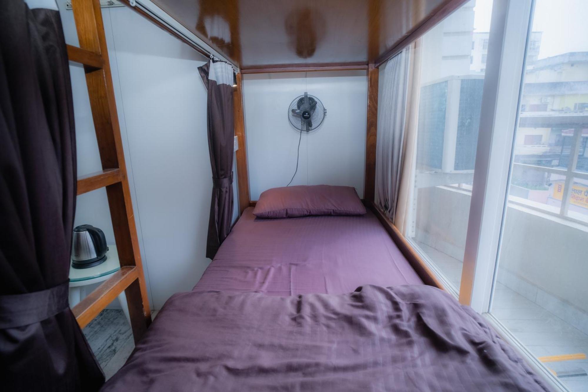 Pearl Courtyard Dormitory 바라나시 외부 사진