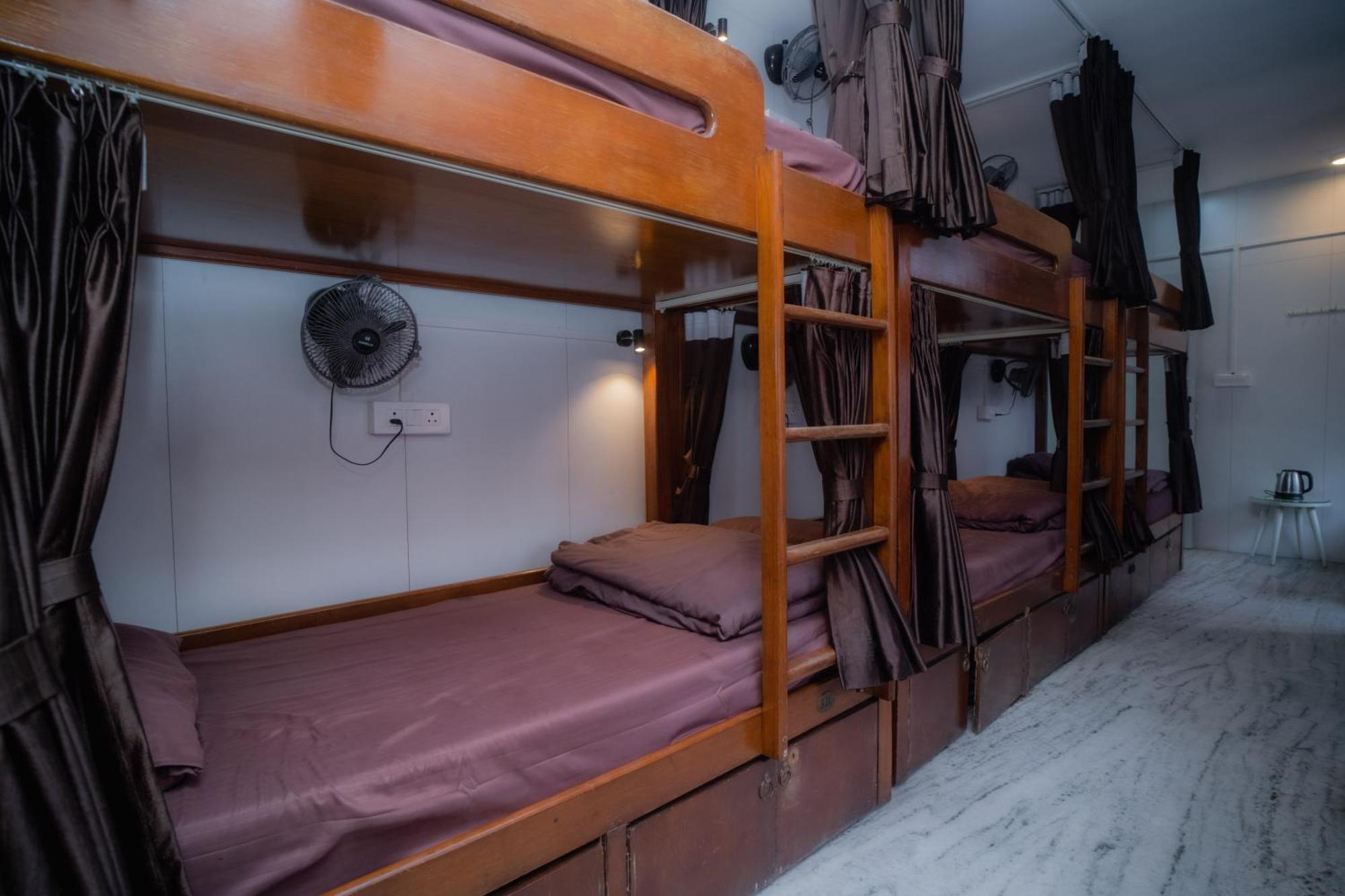Pearl Courtyard Dormitory 바라나시 외부 사진