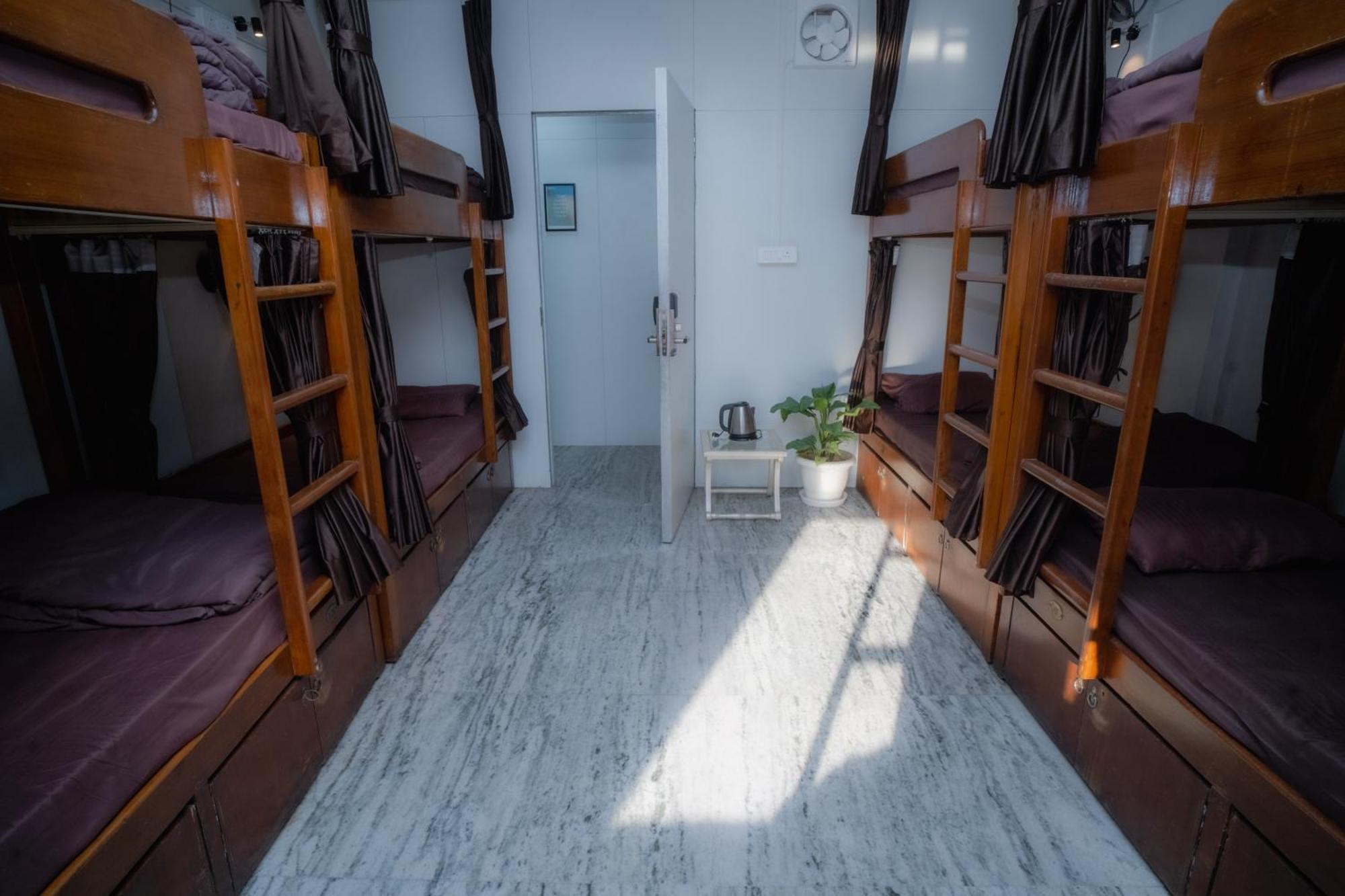 Pearl Courtyard Dormitory 바라나시 외부 사진