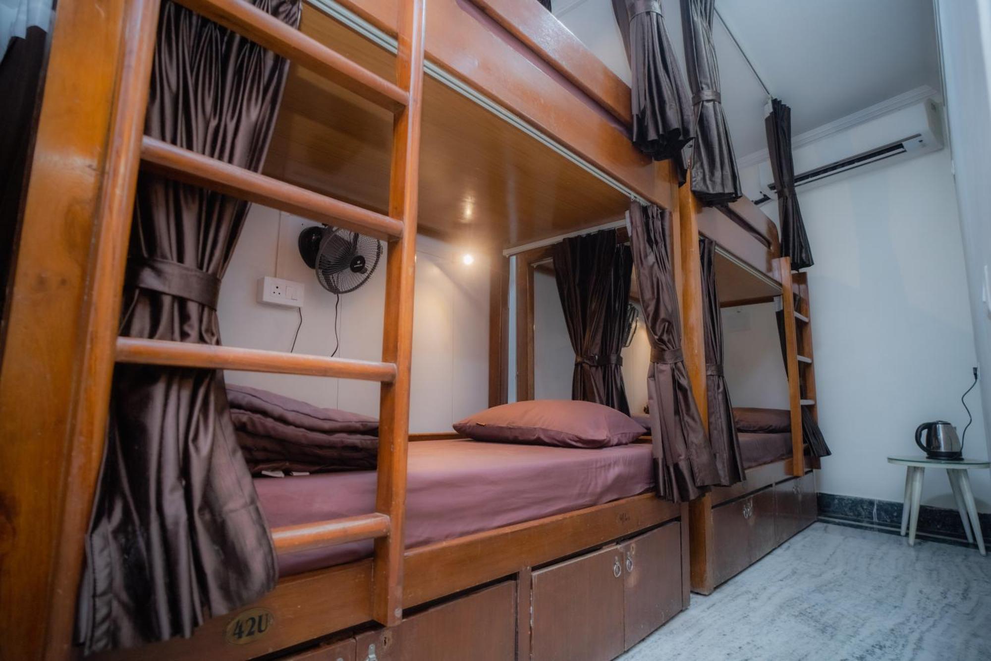 Pearl Courtyard Dormitory 바라나시 외부 사진